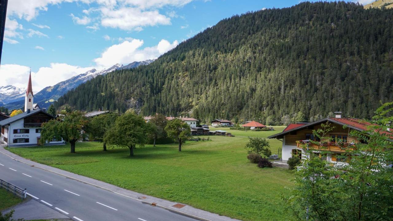 Haus Petra Hotel Bach  Exterior photo